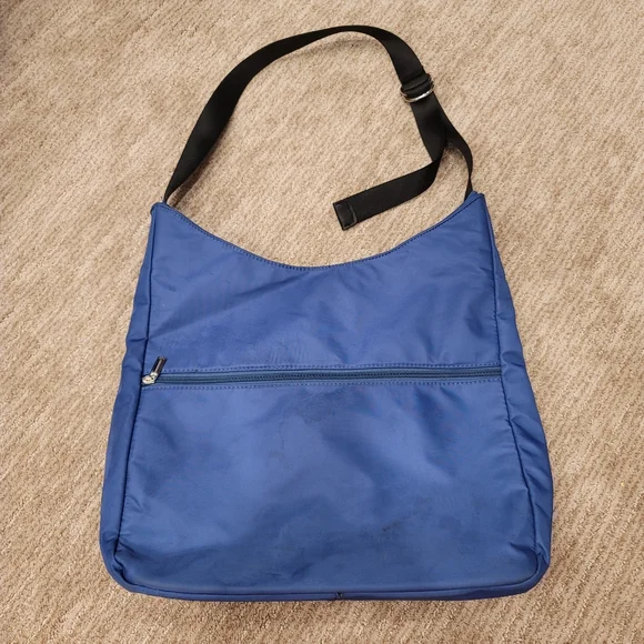 CoLab Large Weekender Bag - Picture 7 of 10